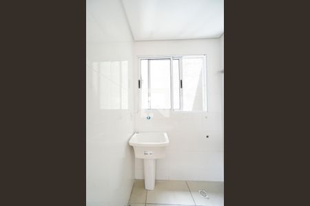 Apartamento à venda com 38m², 2 quartos e sem vaga Apartamento à venda com 38m², 2 quartos e sem vagaÁrea de serviço