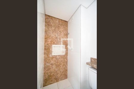 Apartamento à venda com 38m², 2 quartos e sem vaga Apartamento à venda com 38m², 2 quartos e sem vagaBanheiro