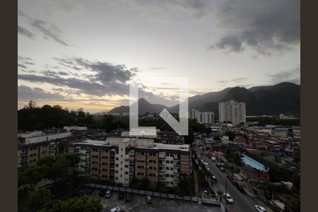 Vista  de apartamento para alugar com 3 quartos, 75m² em Jacarepaguá, Rio de Janeiro