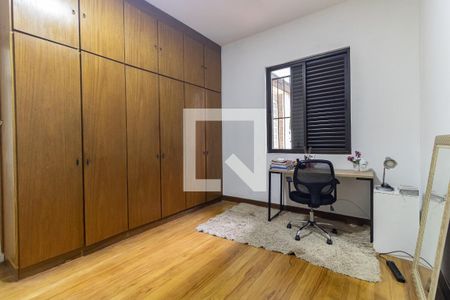 Casa para alugar com 320m², 3 quartos e 3 vagas Casa para alugar com 320m², 3 quartos e 3 vagasQuarto 3