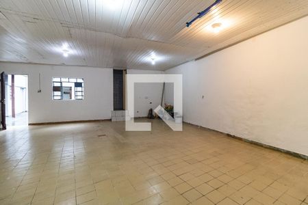 Casa para alugar com 320m², 3 quartos e 3 vagas Casa para alugar com 320m², 3 quartos e 3 vagasÁrea Externa