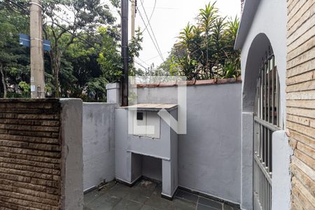 Casa para alugar com 320m², 3 quartos e 3 vagas Casa para alugar com 320m², 3 quartos e 3 vagasEntrada Lateral