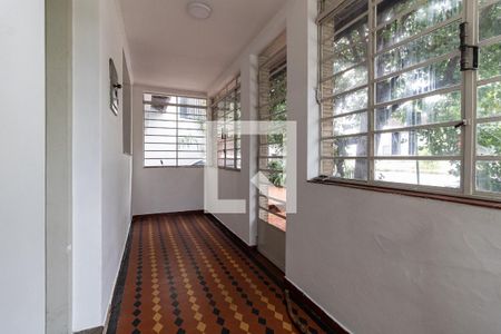 Casa para alugar com 320m², 3 quartos e 3 vagas Casa para alugar com 320m², 3 quartos e 3 vagasJardim de Inverno