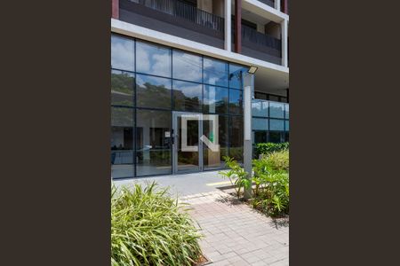 Studio para alugar com 28m², 1 quarto e sem vaga Studio para alugar com 28m², 1 quarto e sem vagaEntrada