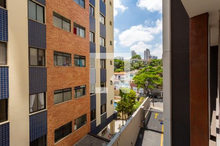 Studio para alugar com 28m², 1 quarto e sem vaga Studio para alugar com 28m², 1 quarto e sem vagaStudio - Varanda - Vista