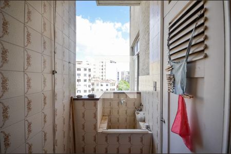 Apartamento à venda com 103m², 3 quartos e sem vagaCozinha e Área de Serviço