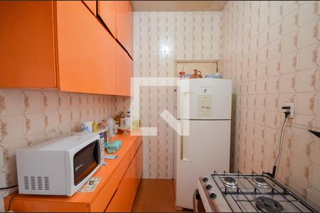 Apartamento à venda com 103m², 3 quartos e sem vagaCozinha e Área de Serviço