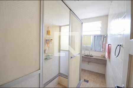 Apartamento à venda com 103m², 3 quartos e sem vagaBanheiro
