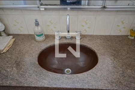 Apartamento à venda com 103m², 3 quartos e sem vagaBanheiro