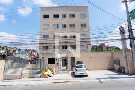 Apartamento para alugar com 38m², 2 quartos e 1 vaga Apartamento para alugar com 38m², 2 quartos e 1 vagaFachada