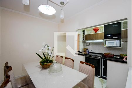 Casa à venda com 210m², 5 quartos e 2 vagasCopa