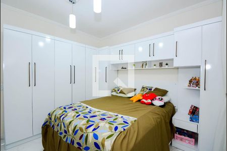 Casa à venda com 210m², 5 quartos e 2 vagasQuarto 2