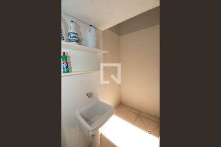 Apartamento à venda com 32m², 2 quartos e sem vaga Apartamento à venda com 32m², 2 quartos e sem vagaÁrea de Serviço