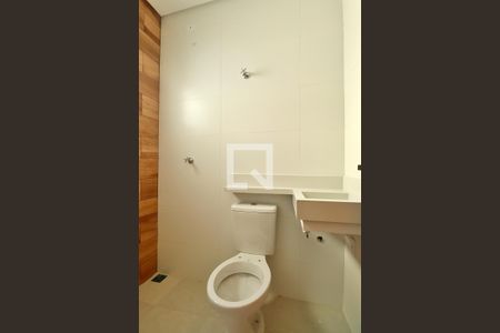 Suíte - Banheiro do Quarto 1 de apartamento para alugar com 2 quartos, 98m² em Vila Francisco Matarazzo, Santo André