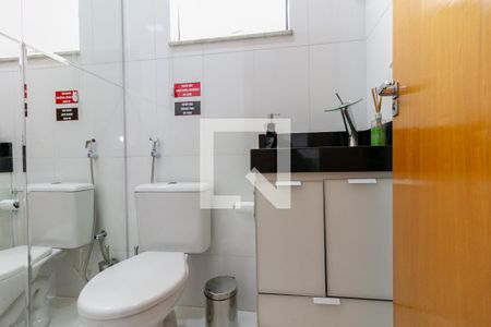 Apartamento para alugar com 200m², 3 quartos e 4 vagasBanheiro de Serviço
