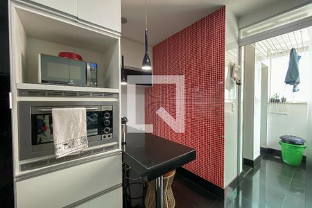 Apartamento para alugar com 139m², 3 quartos e 4 vagas Apartamento para alugar com 139m², 3 quartos e 4 vagasCozinha