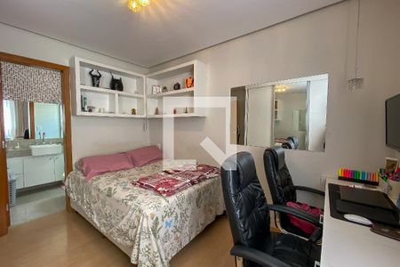 Apartamento para alugar com 139m², 3 quartos e 4 vagas Apartamento para alugar com 139m², 3 quartos e 4 vagasSuíte 1