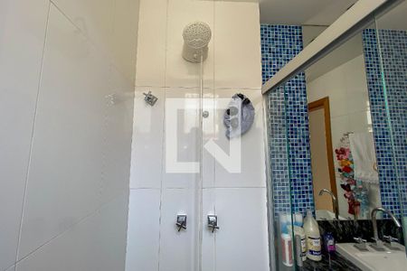 Apartamento para alugar com 139m², 3 quartos e 4 vagas Apartamento para alugar com 139m², 3 quartos e 4 vagasBanheiro da Suíte 2