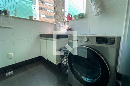 Apartamento para alugar com 139m², 3 quartos e 4 vagas Apartamento para alugar com 139m², 3 quartos e 4 vagasÁrea de Serviço