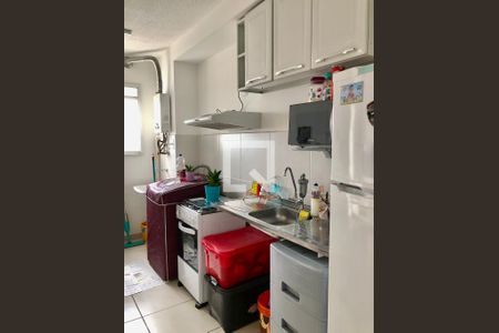Apartamento à venda com 55m², 2 quartos e 1 vaga Apartamento à venda com 55m², 2 quartos e 1 vagaCozinha e Área de Serviço
