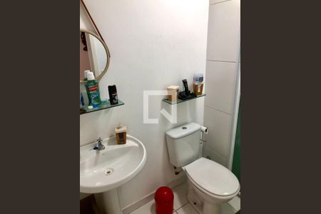 Apartamento à venda com 55m², 2 quartos e 1 vaga Apartamento à venda com 55m², 2 quartos e 1 vagaBanheiro