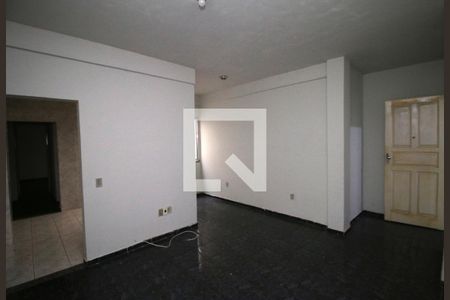 Sala de apartamento para alugar com 1 quarto, 63m² em Brás de Pina, Rio de Janeiro