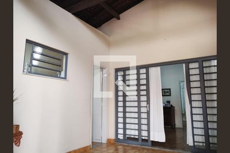 Casa à venda com 154m², 4 quartos e 3 vagas