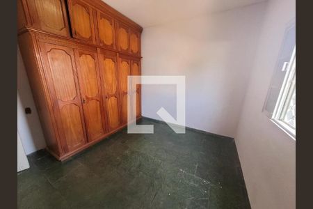 Casa à venda com 2 quartos, 231m² em Parque Industrial, Campinas