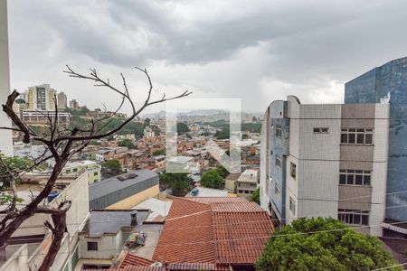 Sala de casa para alugar com 2 quartos, 100m² em Padre Eustáquio, Belo Horizonte