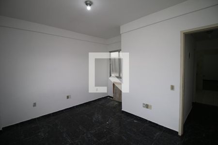 Quarto de apartamento para alugar com 1 quarto, 63m² em Brás de Pina, Rio de Janeiro