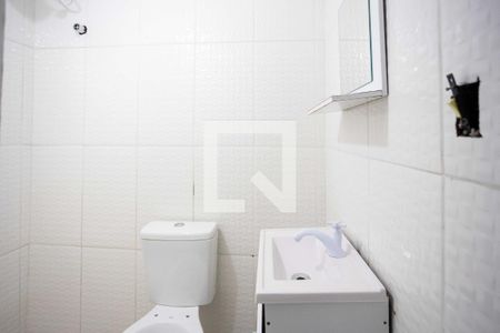 Banheiro de casa à venda com 1 quarto, 54m² em Campanário, Diadema