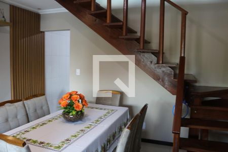 Sala de casa à venda com 3 quartos, 191m² em Novo Eldorado, Contagem