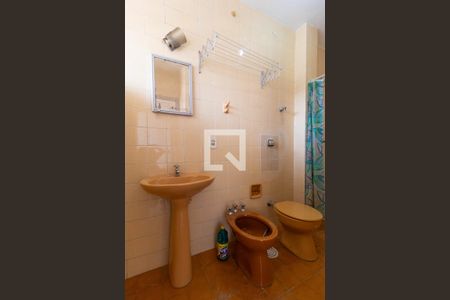 Banheiro de kitnet/studio à venda com 1 quarto, 53m² em Centro, Campinas
