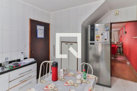 Casa à venda com 142m², 3 quartos e 2 vagas