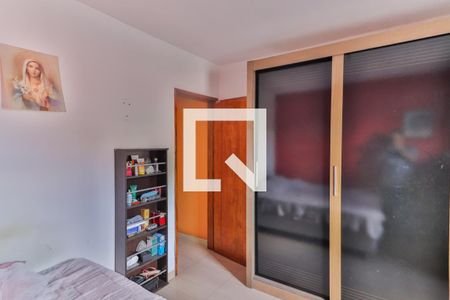 Casa à venda com 142m², 3 quartos e 2 vagas