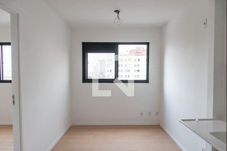 Sala/cozinha de apartamento para alugar com 1 quarto, 24m² em Sé, São Paulo