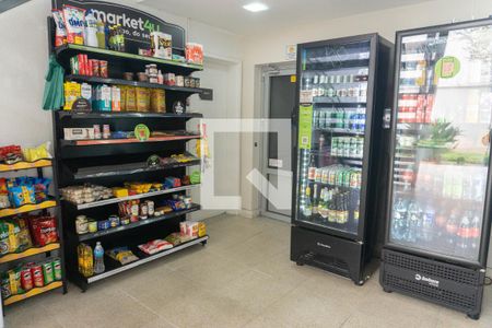 Apartamento para alugar com 25m², 1 quarto e sem vagamercado