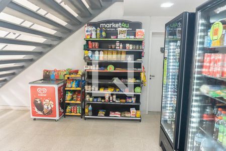 Apartamento para alugar com 25m², 1 quarto e sem vagamercado