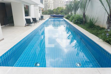 Apartamento para alugar com 25m², 1 quarto e sem vagaÁrea comum - Piscina