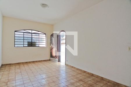 Sala de casa à venda com 2 quartos, 213m² em Chora Menino, São Paulo