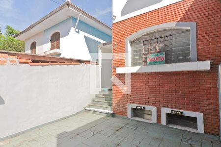 Casa à venda com 213m², 2 quartos e 2 vagas Casa à venda com 213m², 2 quartos e 2 vagasGaragem
