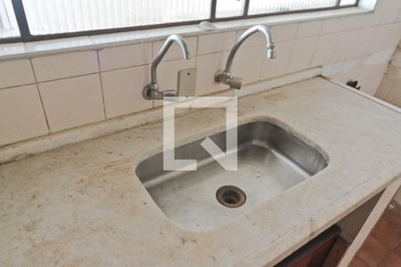 Casa à venda com 213m², 2 quartos e 2 vagas Casa à venda com 213m², 2 quartos e 2 vagasCozinha