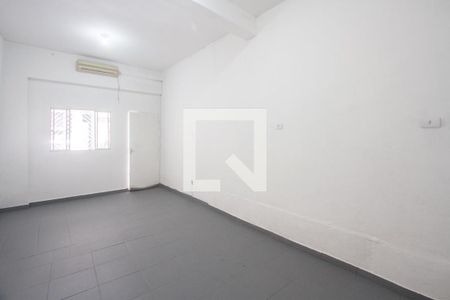 Casa à venda com 90m², 1 quarto e 1 vagaSala