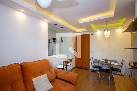 Sala de apartamento para alugar com 2 quartos, 45m² em Alcântara, São Gonçalo
