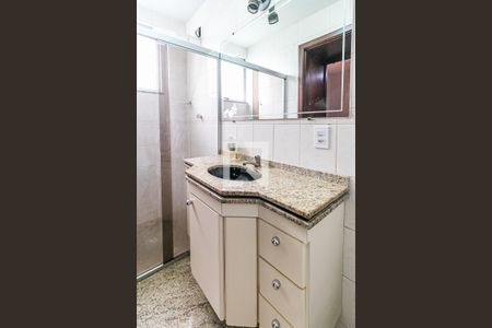 Apartamento para alugar com 191m², 3 quartos e 2 vagas Apartamento para alugar com 191m², 3 quartos e 2 vagasBanheiro da Suíte