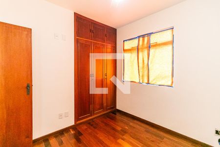 Quarto 1 de apartamento para alugar com 3 quartos, 191m² em Ipiranga, Belo Horizonte