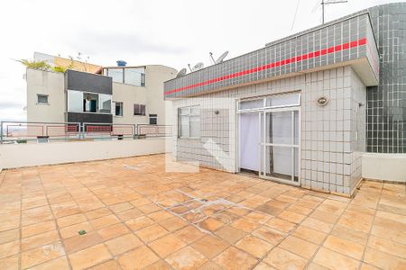 Apartamento para alugar com 191m², 3 quartos e 2 vagas Apartamento para alugar com 191m², 3 quartos e 2 vagasCobertura