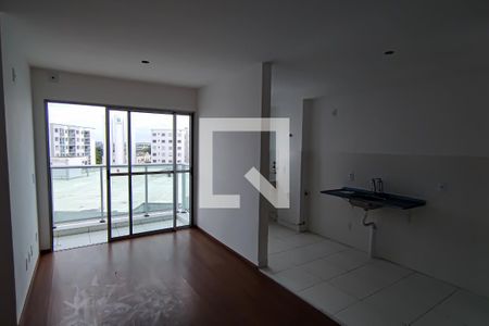 sala de apartamento à venda com 2 quartos, 50m² em Pechincha, Rio de Janeiro