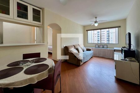 Sala de apartamento para alugar com 1 quarto, 44m² em Indianópolis, São Paulo