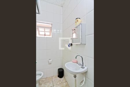 Banheiro da Suíte de casa para alugar com 1 quarto, 80m² em Vila Pereira Barreto, São Paulo